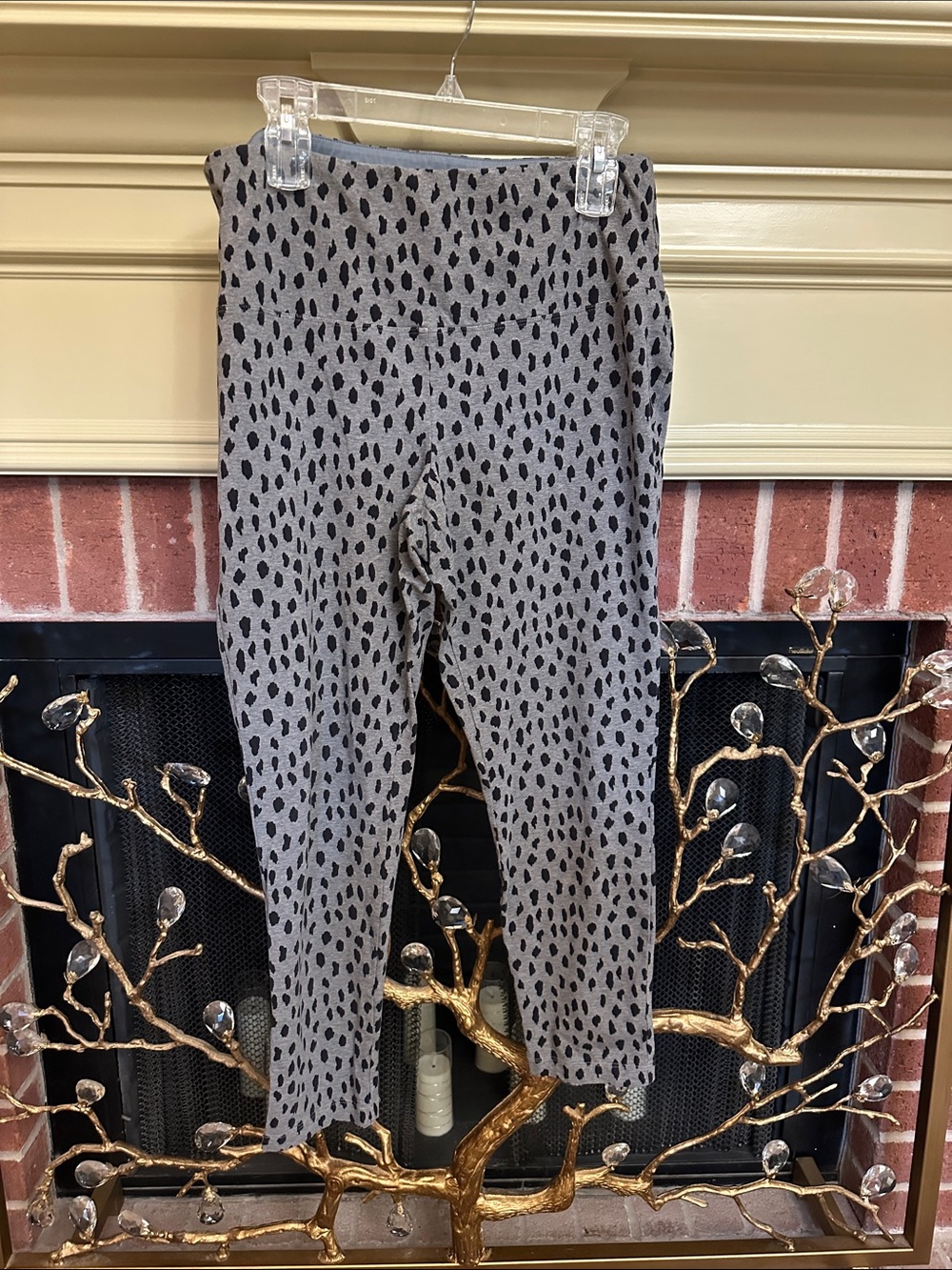 Chico's Zenergy Leggings — Grey with Black Spots
